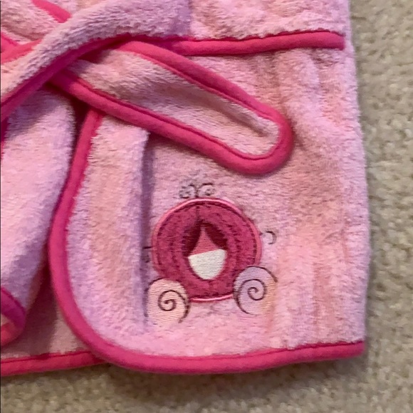 Pink Cinderella Disney robe - Picture 3 of 3